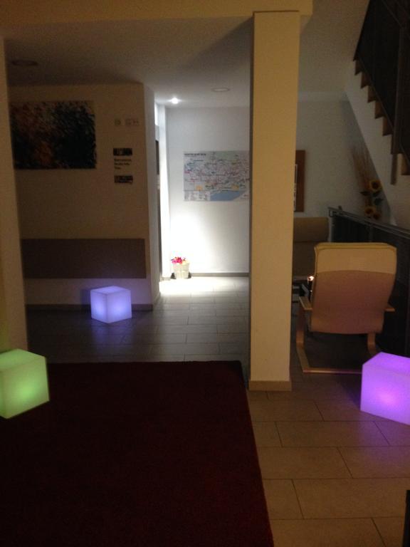 ברצלונה Hostelscat מראה חיצוני תמונה