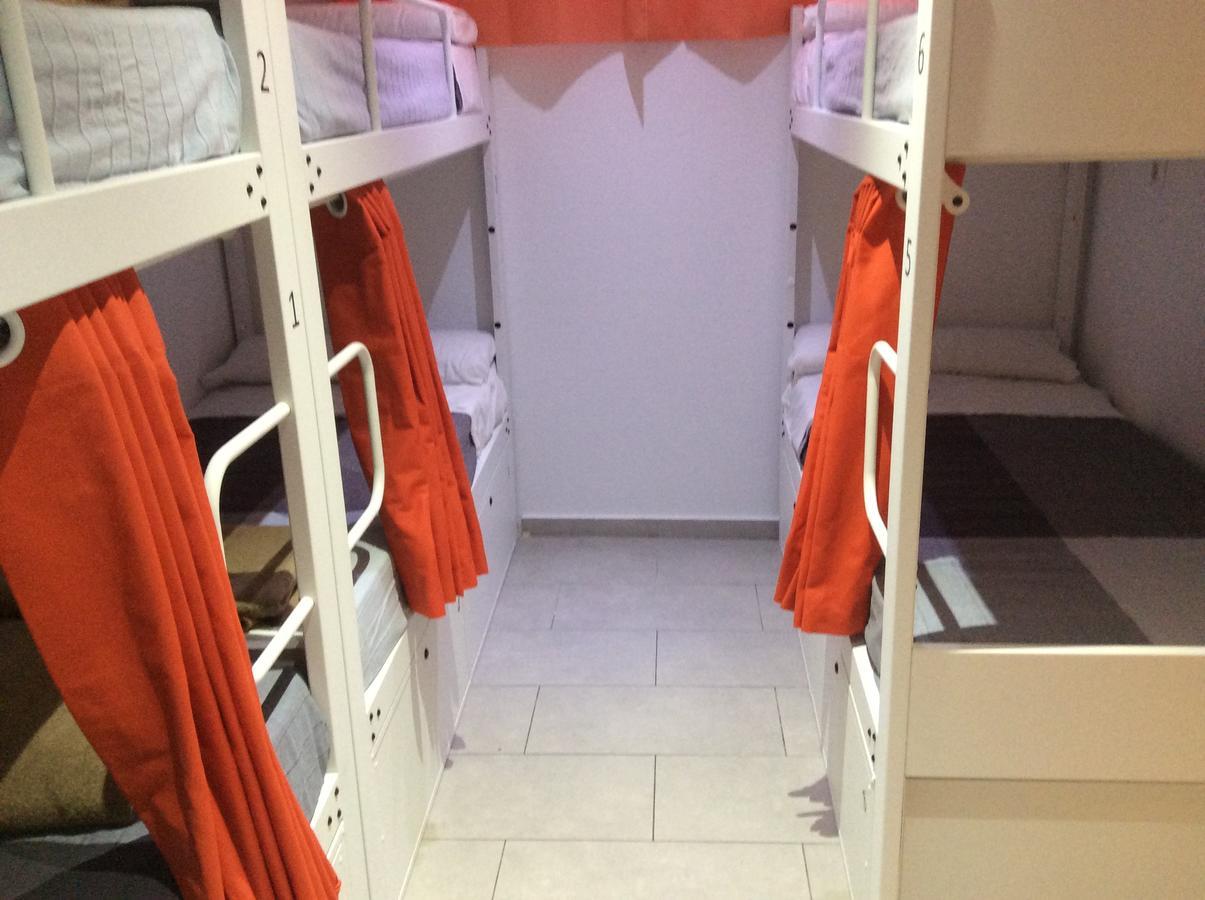 ברצלונה Hostelscat מראה חיצוני תמונה